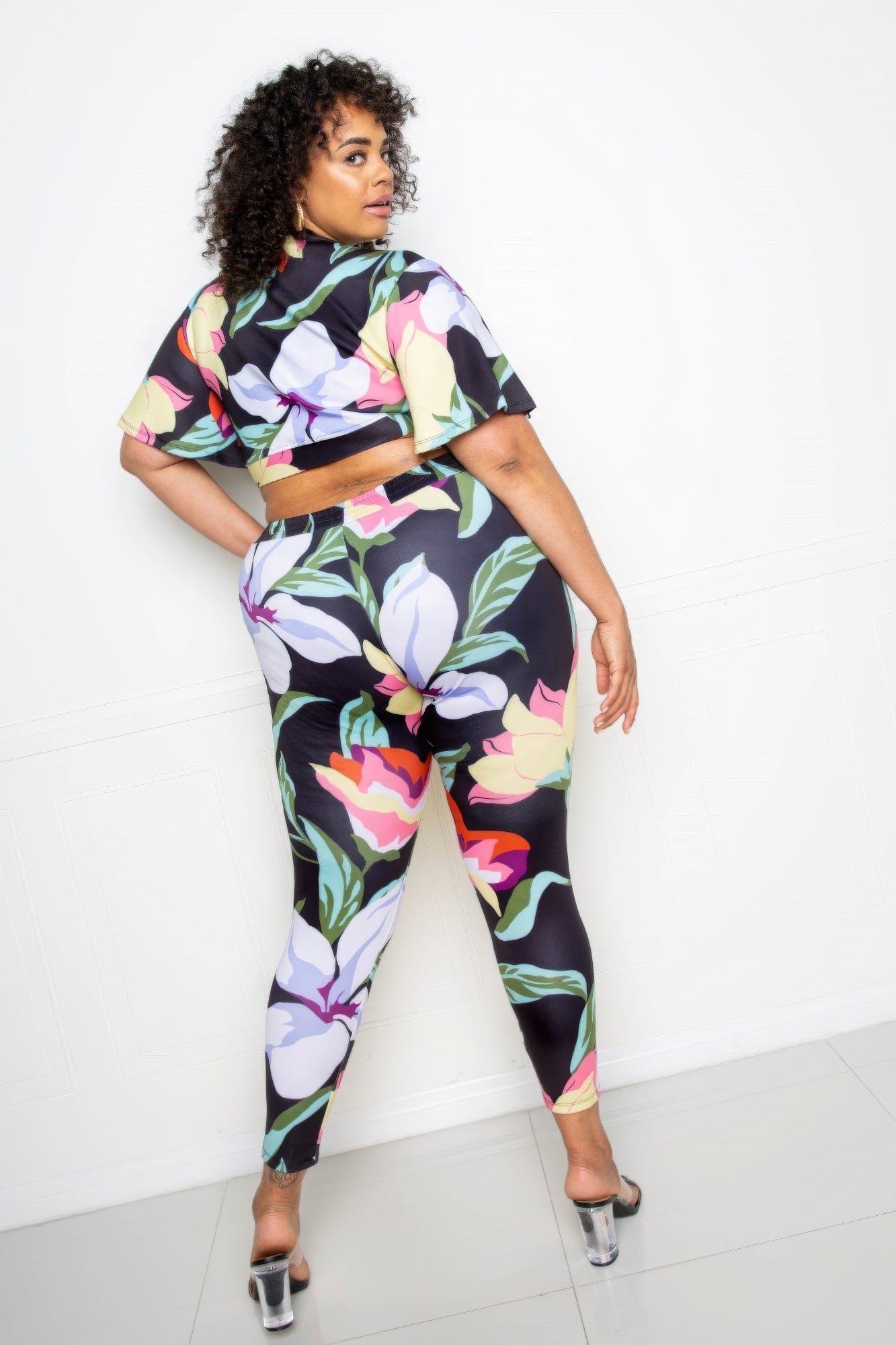 Flower Jogger & Top Set - ZumBuys