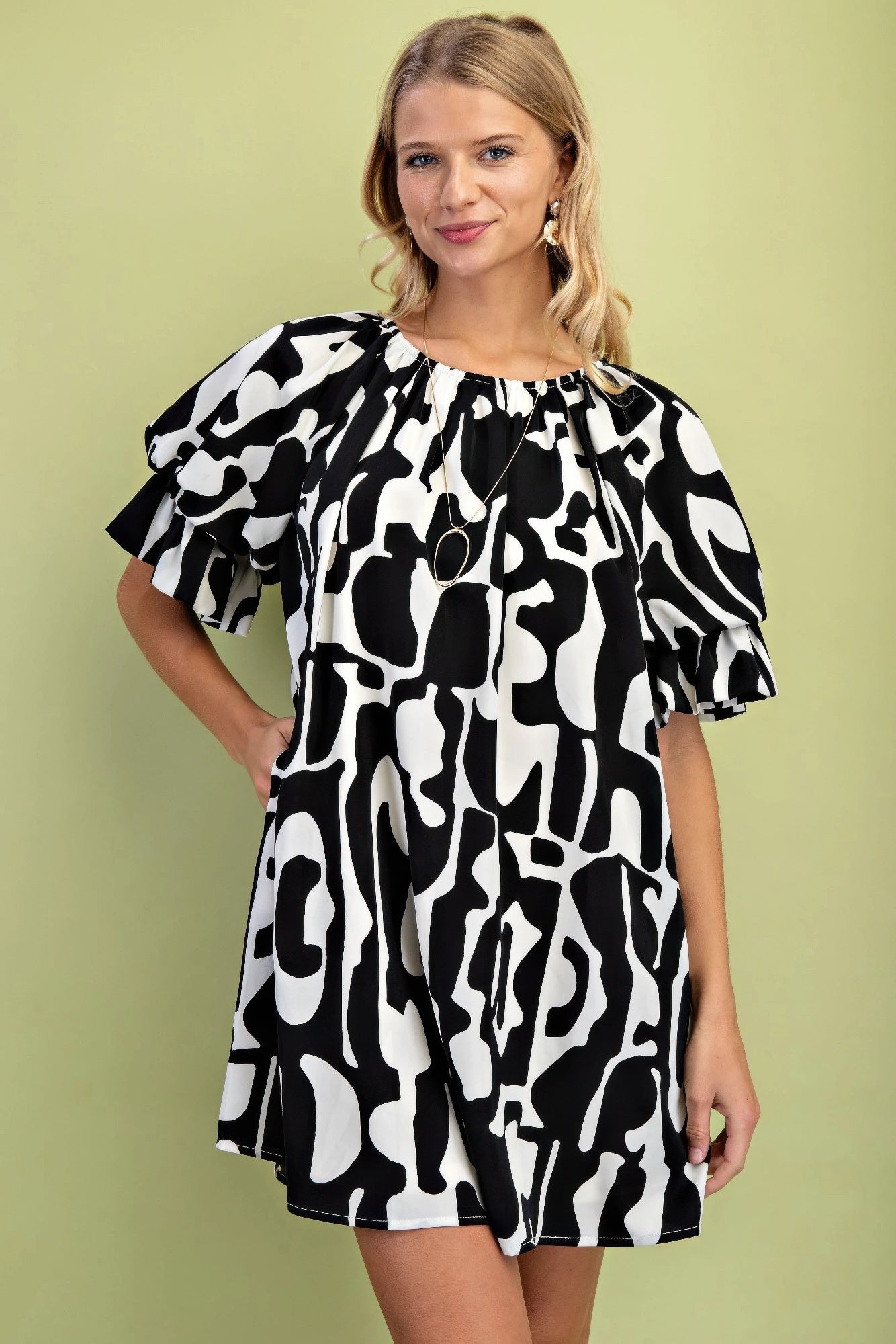 Geometric Mini Dress for Women | Balloon Sleeve Casual Style Black / S Geometric Mini Dress for Women | Balloon Sleeve Casual Style Black / S
