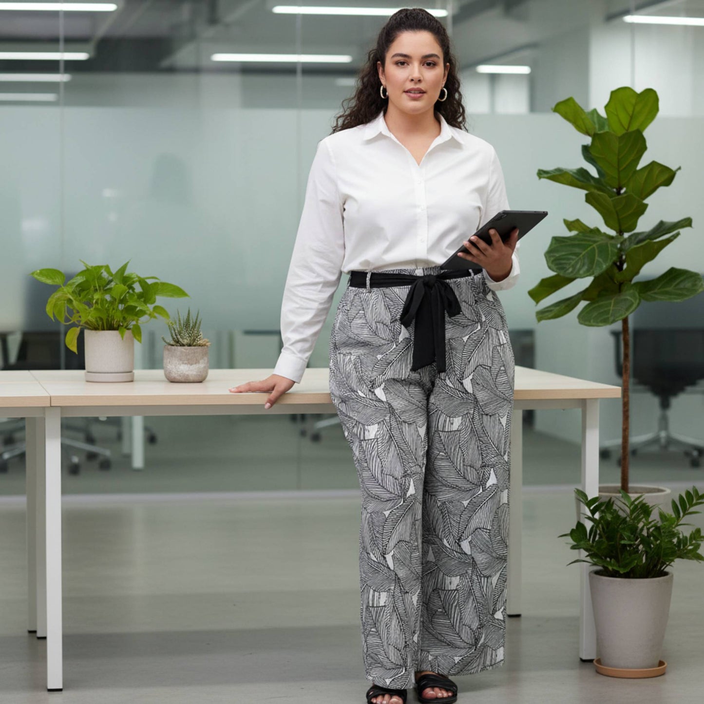 Plisse Palm Print Pants - ZumBuys