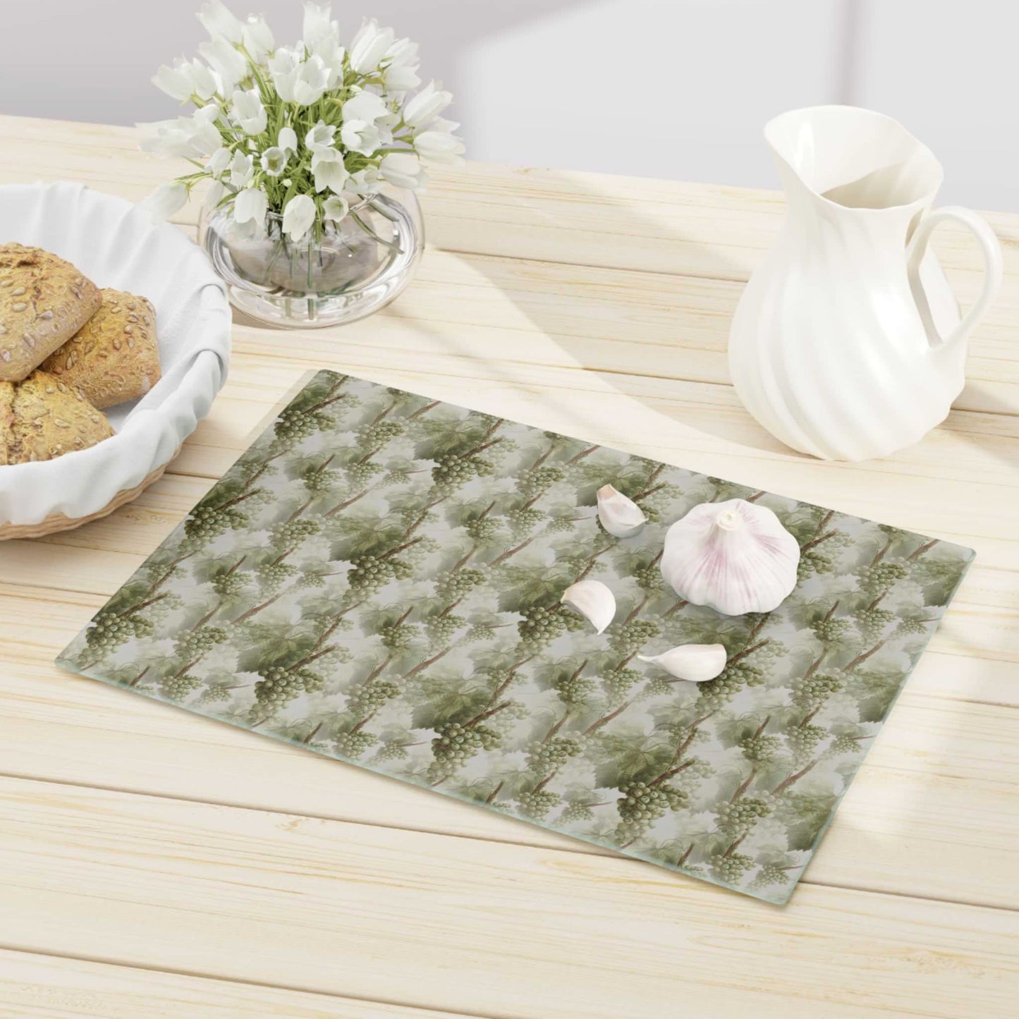 Green Vinery Glass Cutting Board - ZumBuys