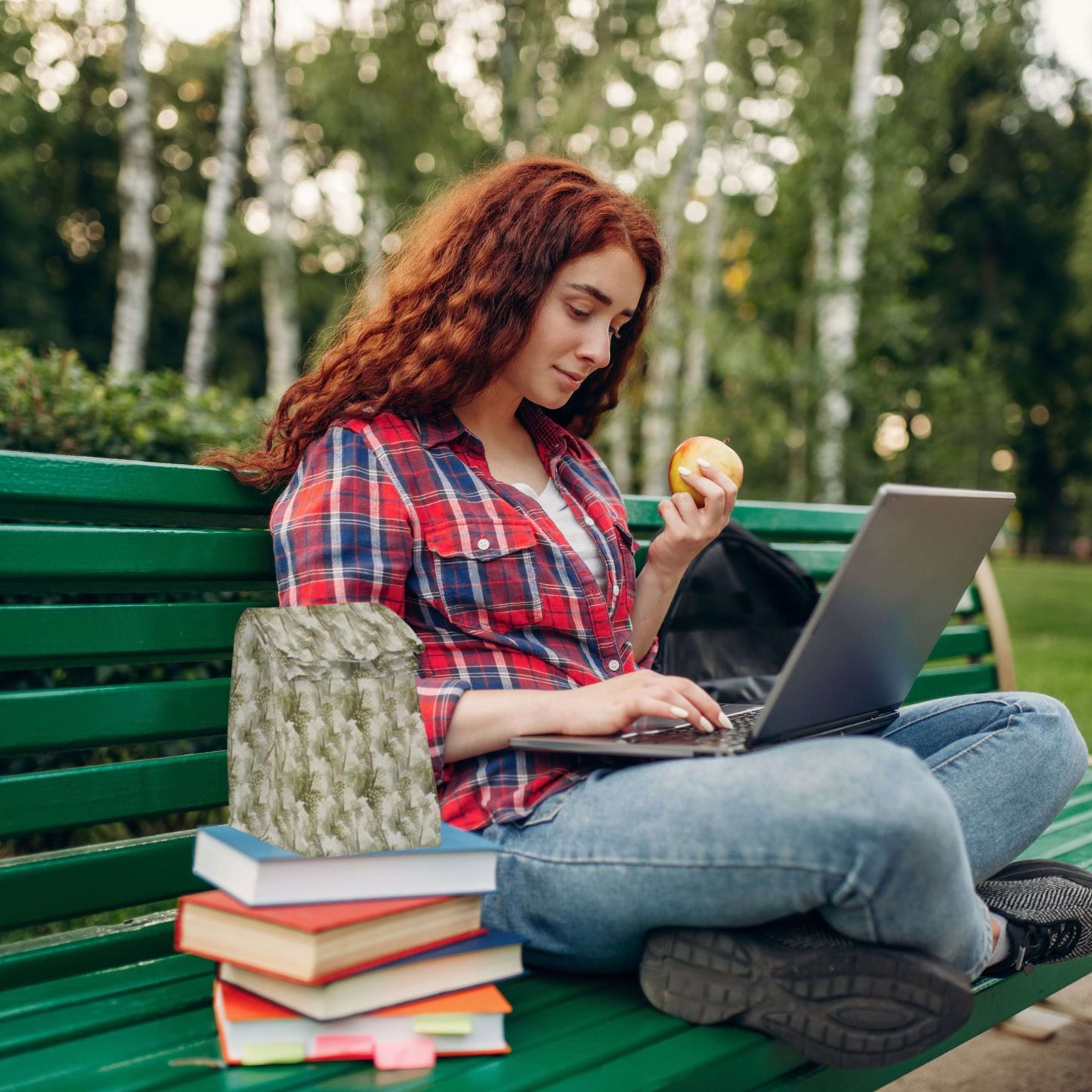 Green Vinery Polyester Lunch Bag - ZumBuys