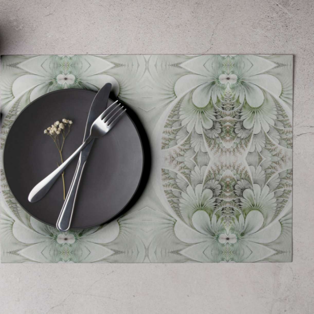 Sterling Green Plume Placemat, 1pc - ZumBuys
