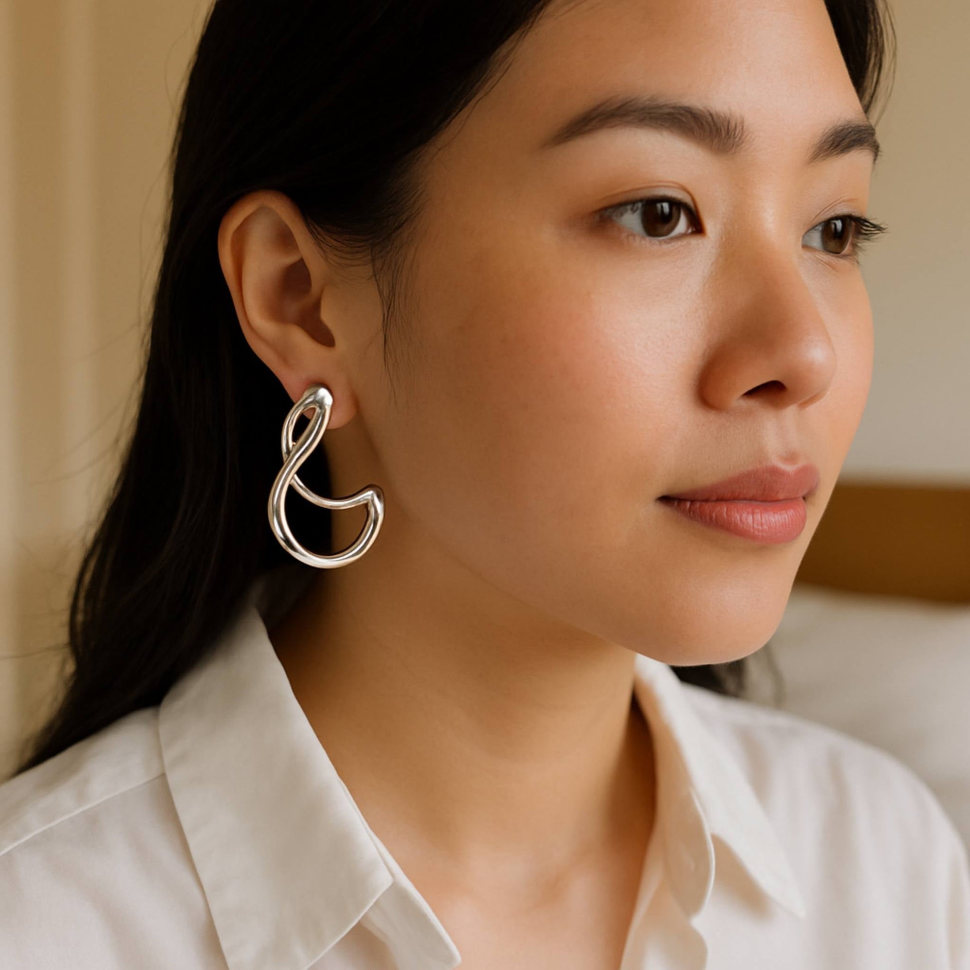 Abstract Shiny Bend Earrings - ZumBuys