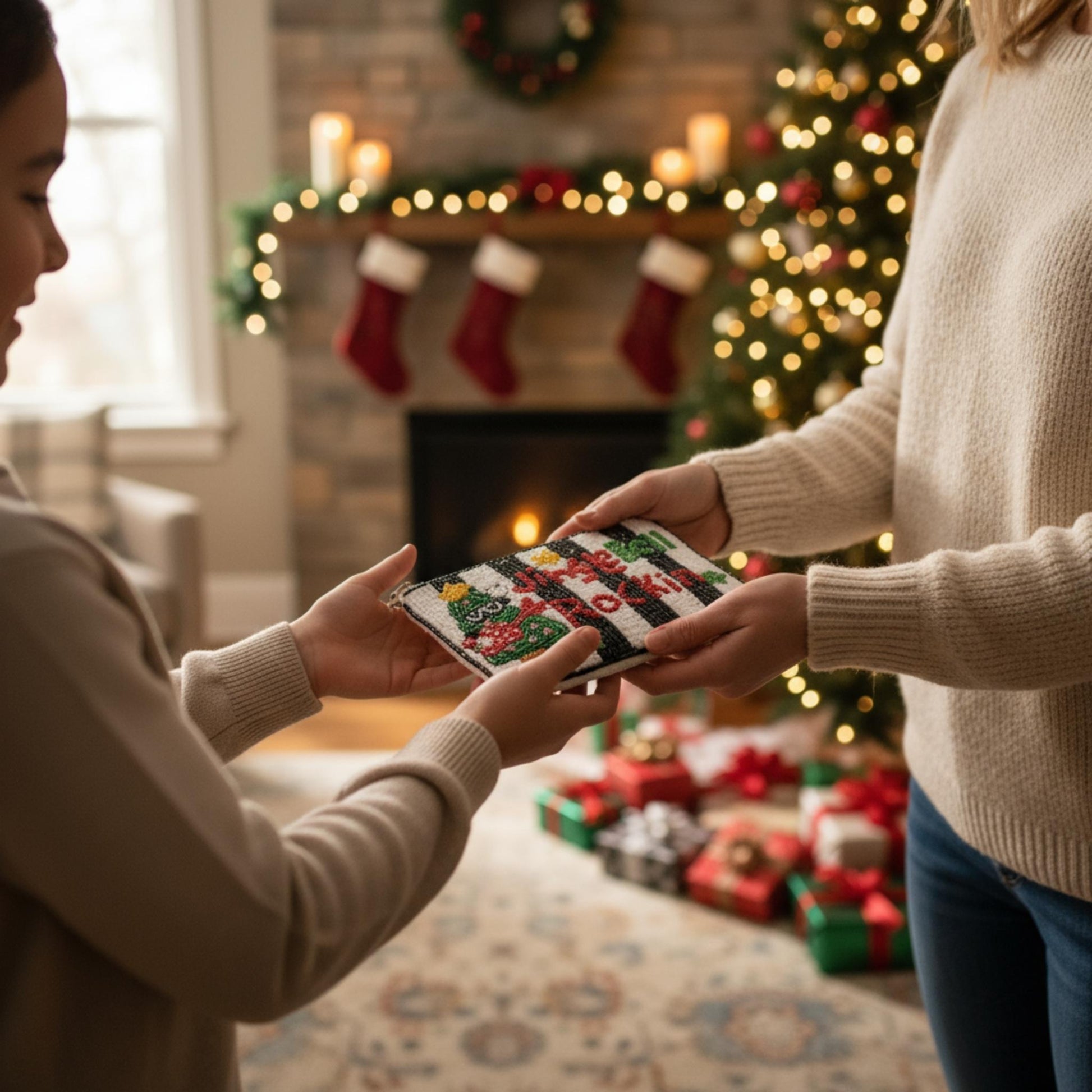 Christmas Jingle Bell Rockin Beaded Coin Bag - ZumBuys