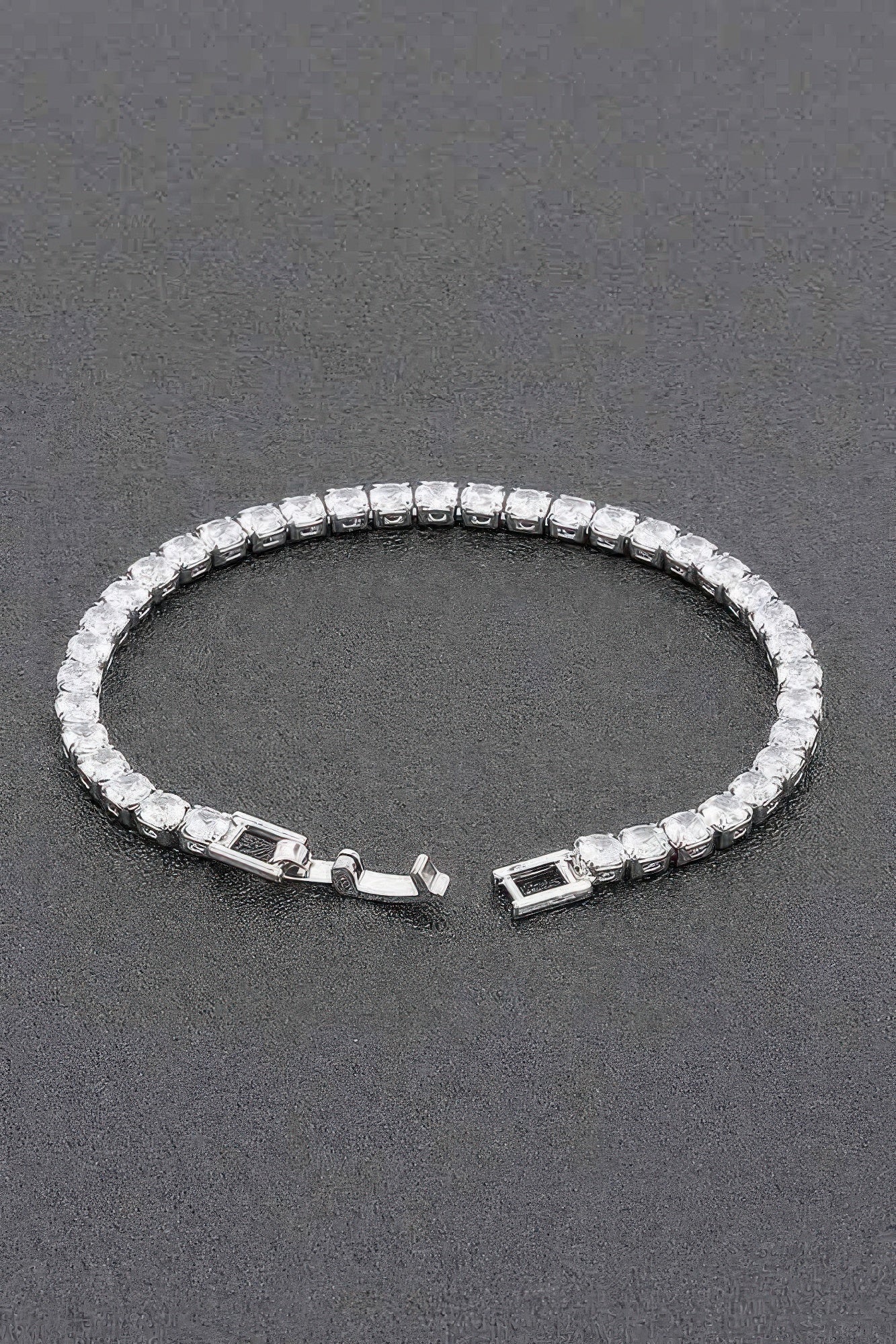 Cubic Zirconia Bracelet - ZumBuys
