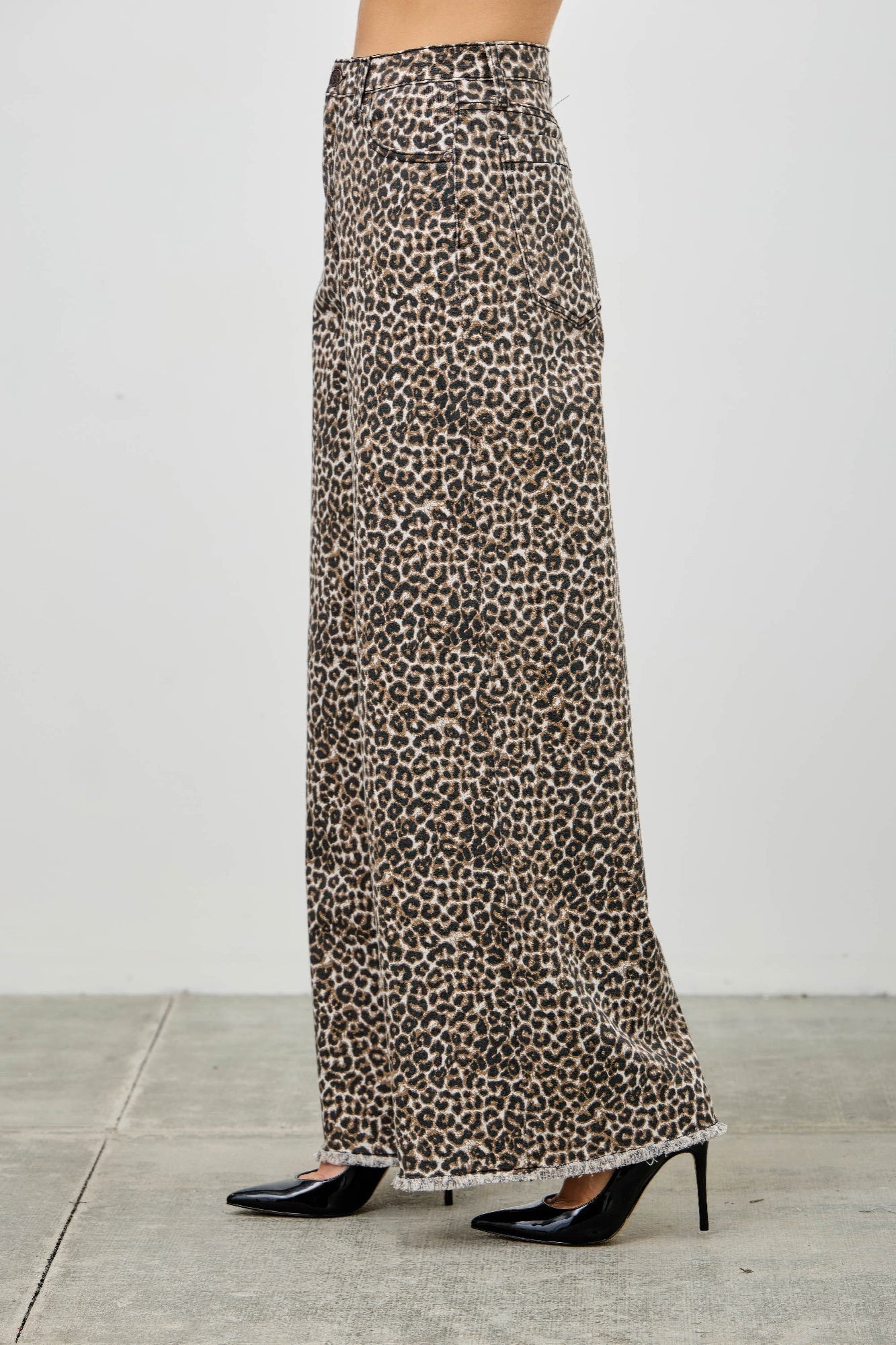 Leopard Super High Rise Wide Leg With Stretch - ZumBuys