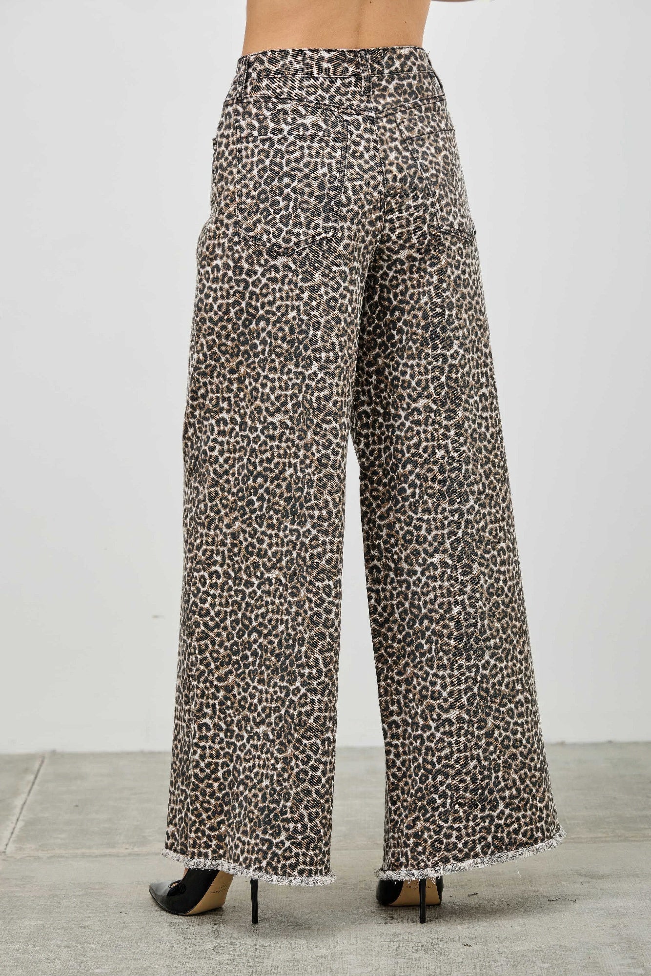 Leopard Super High Rise Wide Leg With Stretch - ZumBuys