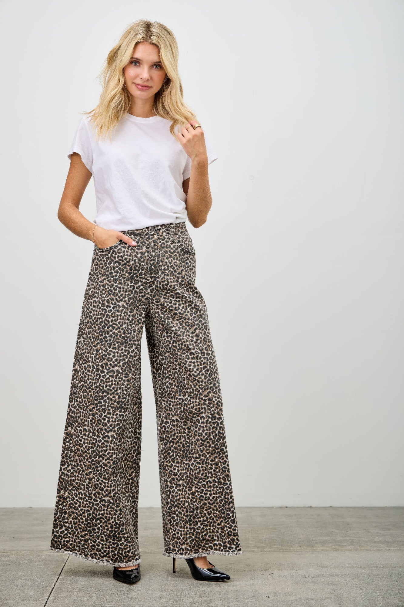 Leopard Super High Rise Wide Leg With Stretch - ZumBuys