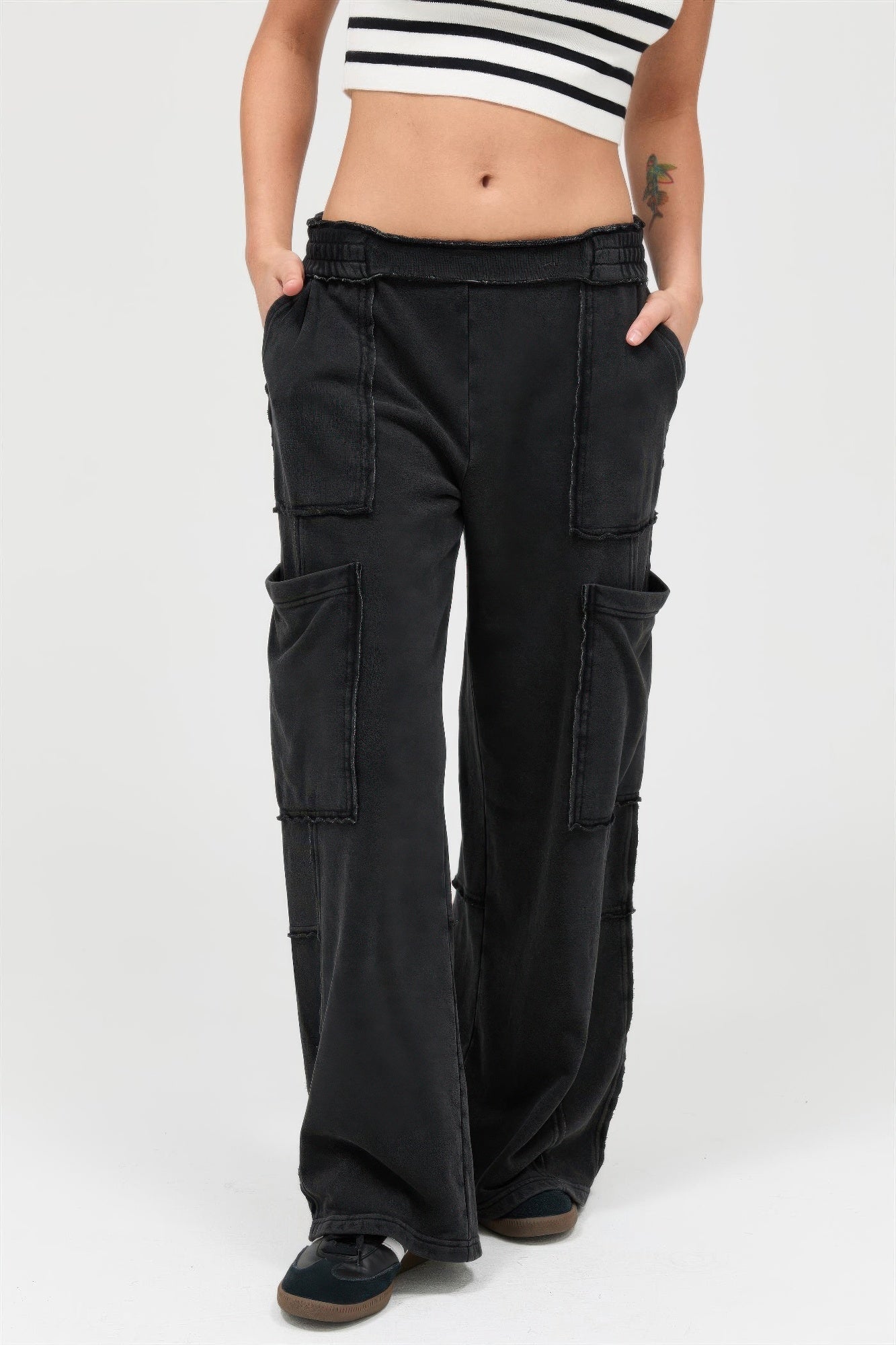 Mineral Wash Wide Leg Cargo Pants – Women’s Cotton Utility Pocket Pants - ZumBuys
