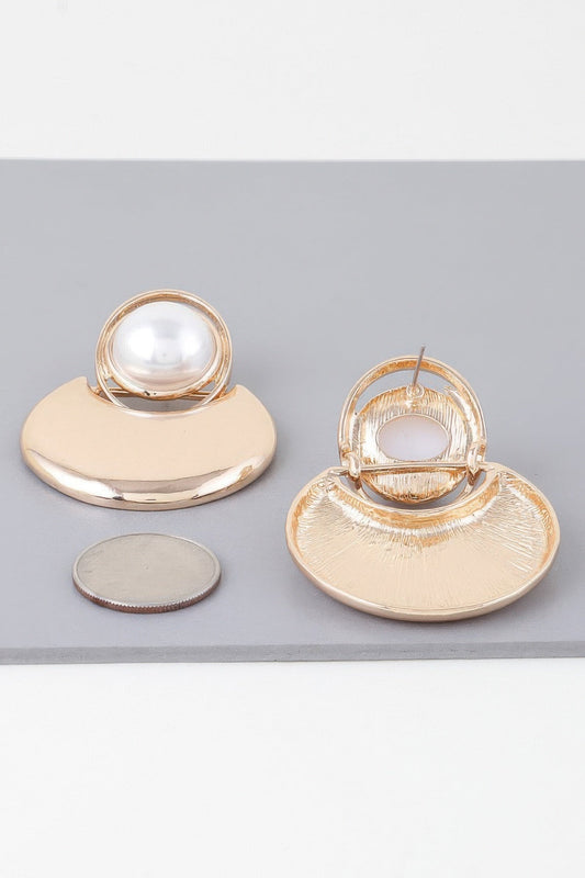 Modern Pearl Crescent Drop Earrings - ZumBuys