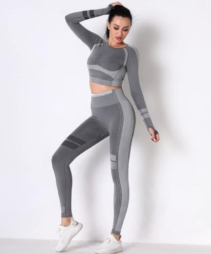 Seamless Long Sleeve Solid Yoga Set - ZumBuys