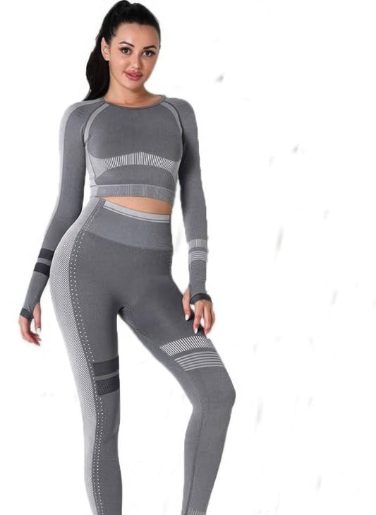 Seamless Long Sleeve Solid Yoga Set - ZumBuys