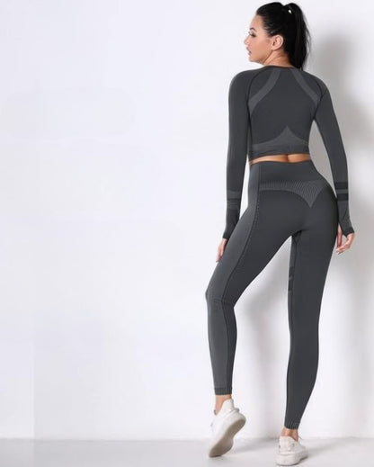 Seamless Long Sleeve Solid Yoga Set - ZumBuys