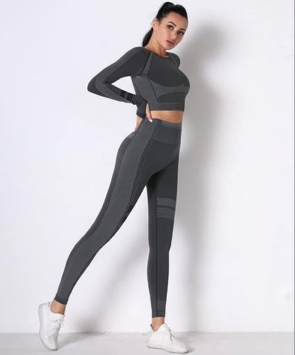 Seamless Long Sleeve Solid Yoga Set - ZumBuys