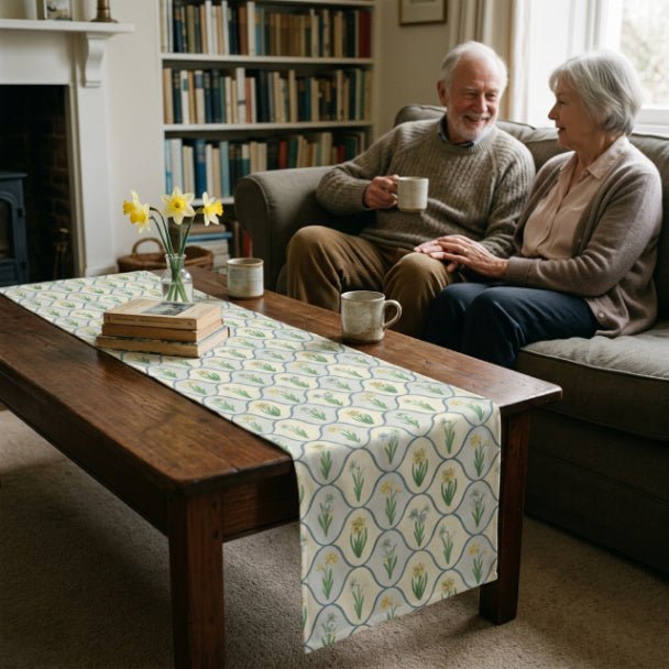 Tulip Fleur Table Runner – Spring Floral Table Runner in Cotton Twill or Polyester - ZumBuys