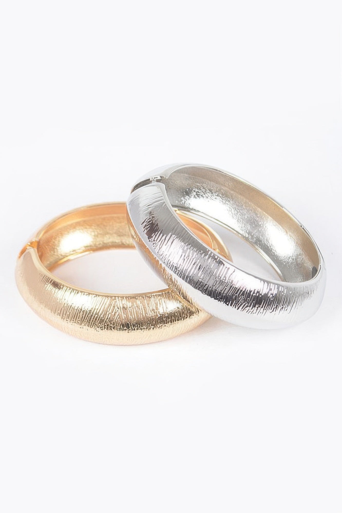 Two Pieces Set Wide Metal Bangle - ZumBuys