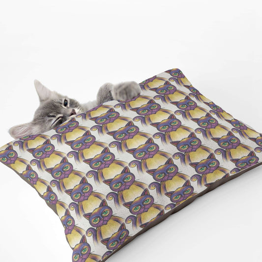 Purple Misfit Cats Pet Bed - ZumBuys