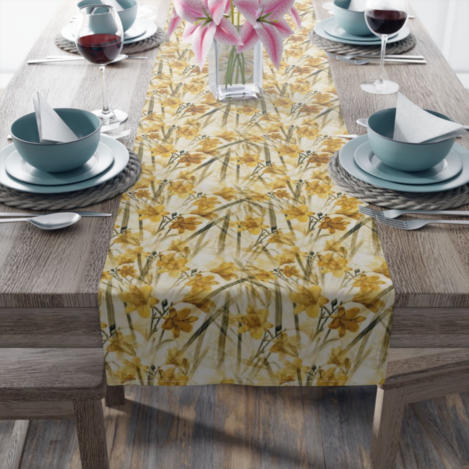 Yellow Daffodilly Table Runner (Cotton, Poly) - ZumBuys